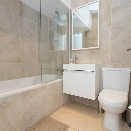 Cristiana Seaview With Shared Facilities Pensjonat Limassol