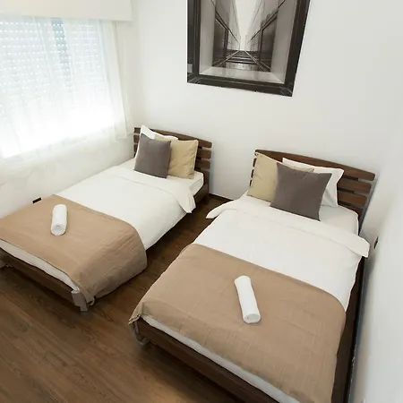 Cristiana Seaview With Shared Facilities Limassol
