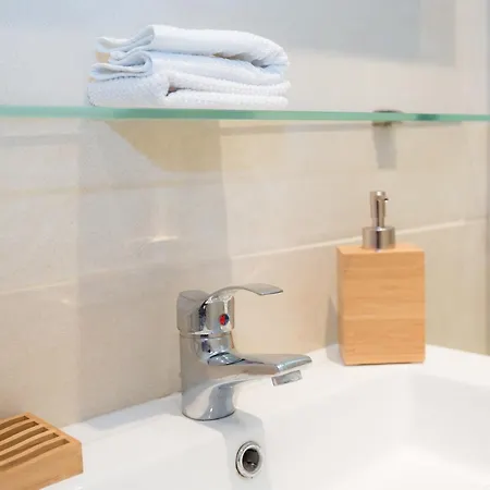 Cristiana Seaview With Shared Facilities 利马索尔