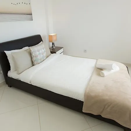 Cristiana Seaview With Shared Facilities Limassol