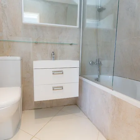 Cristiana Seaview With Shared Facilities